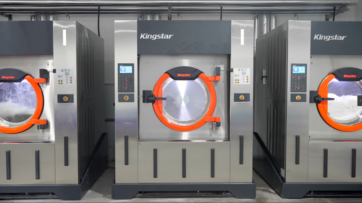 Wpływ szybkości odwodnienia pralek przemysłowych na koszty suszenia