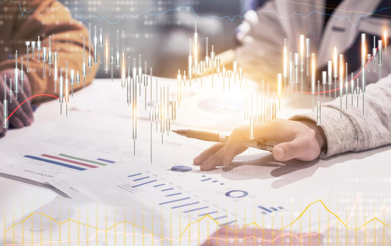 Analiza kluczowych danych w Raporcie dotyczącym trendów na światowym rynku komercyjnego sprzętu pralniczego