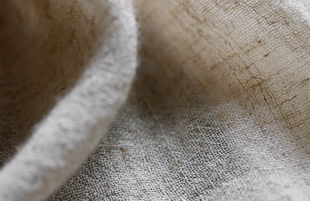 Jak prawidłowo prać lniane ubrania