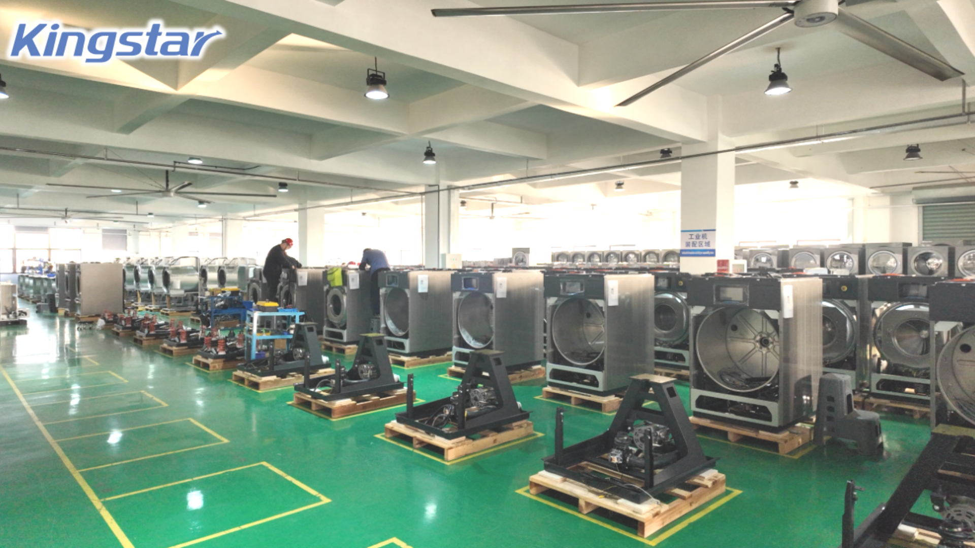 Wybór środków wybielających do różnych tkanin w pralniach