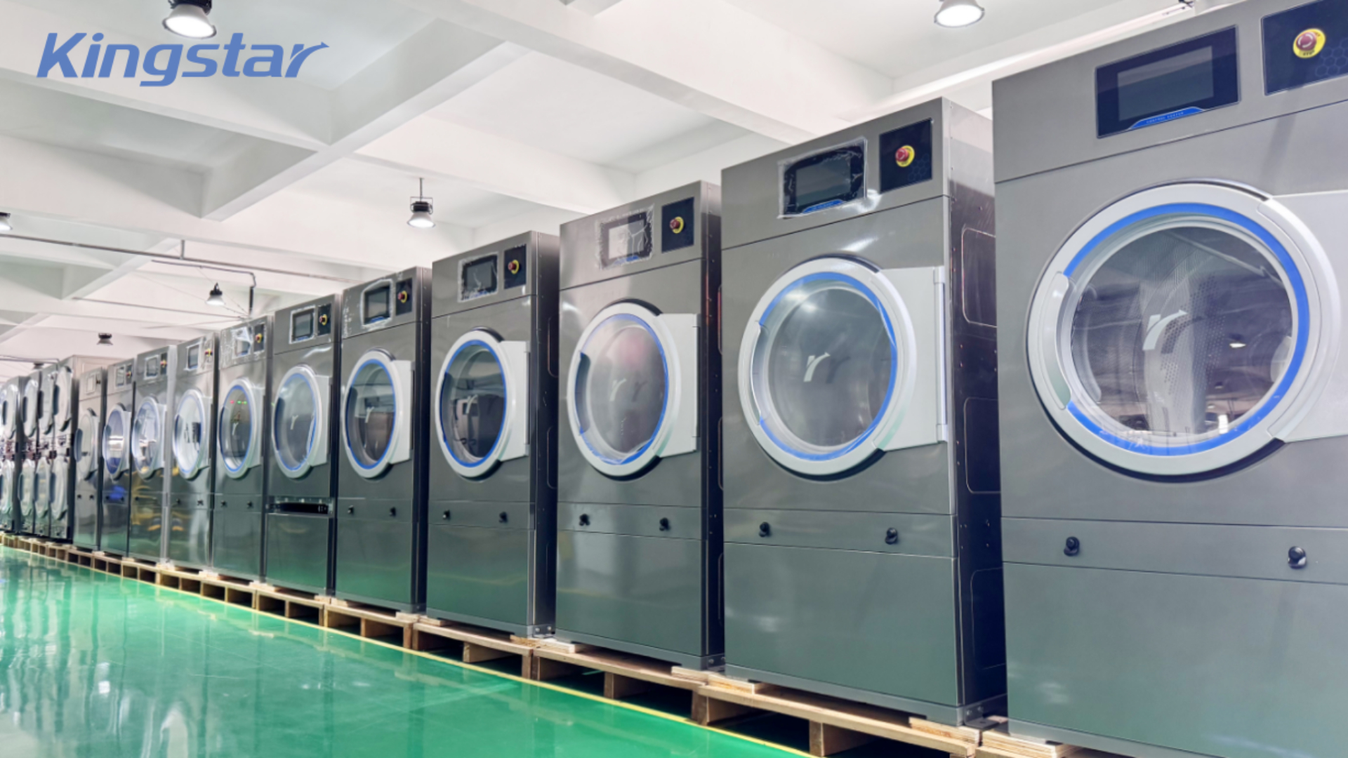 Jak pranie prawidłowo pierze flanelę: elegancki dżentelmen tkanin